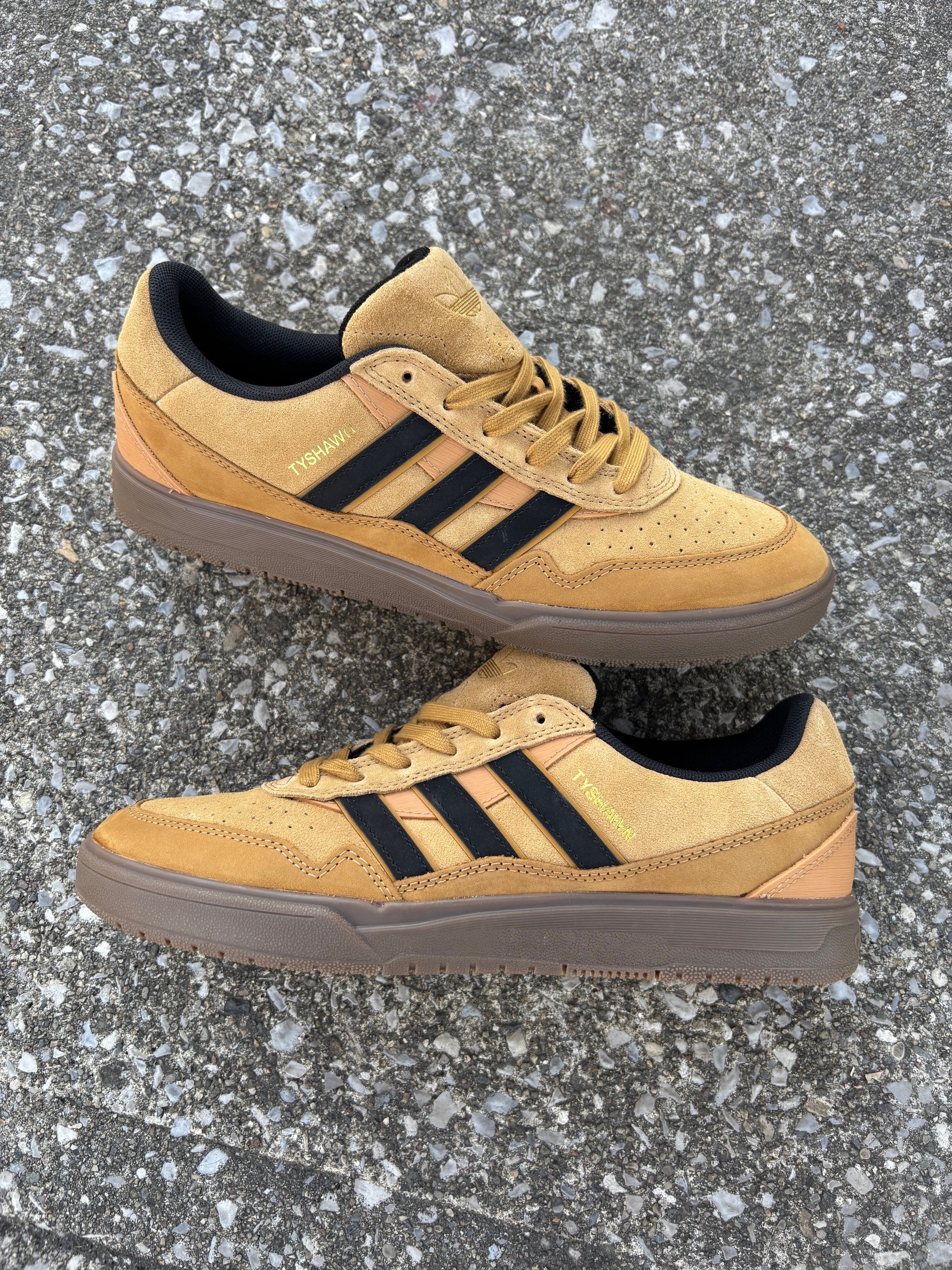 adidas gazelle silver green womens Adidas Originals x Brain Dead Stan Smith main image 1