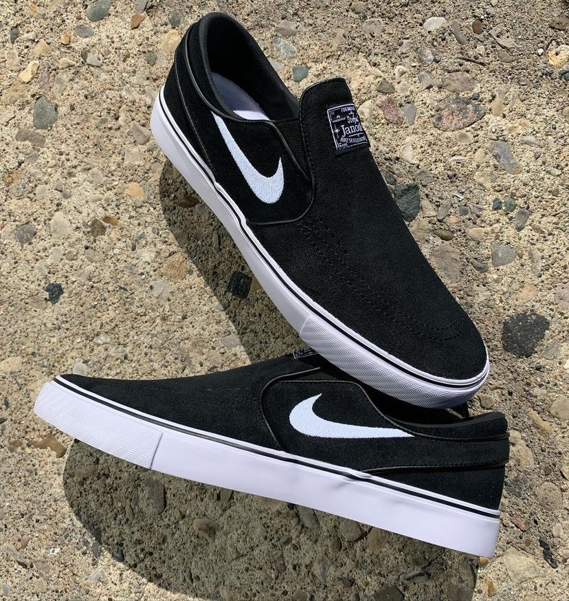 nike janoski slip on black