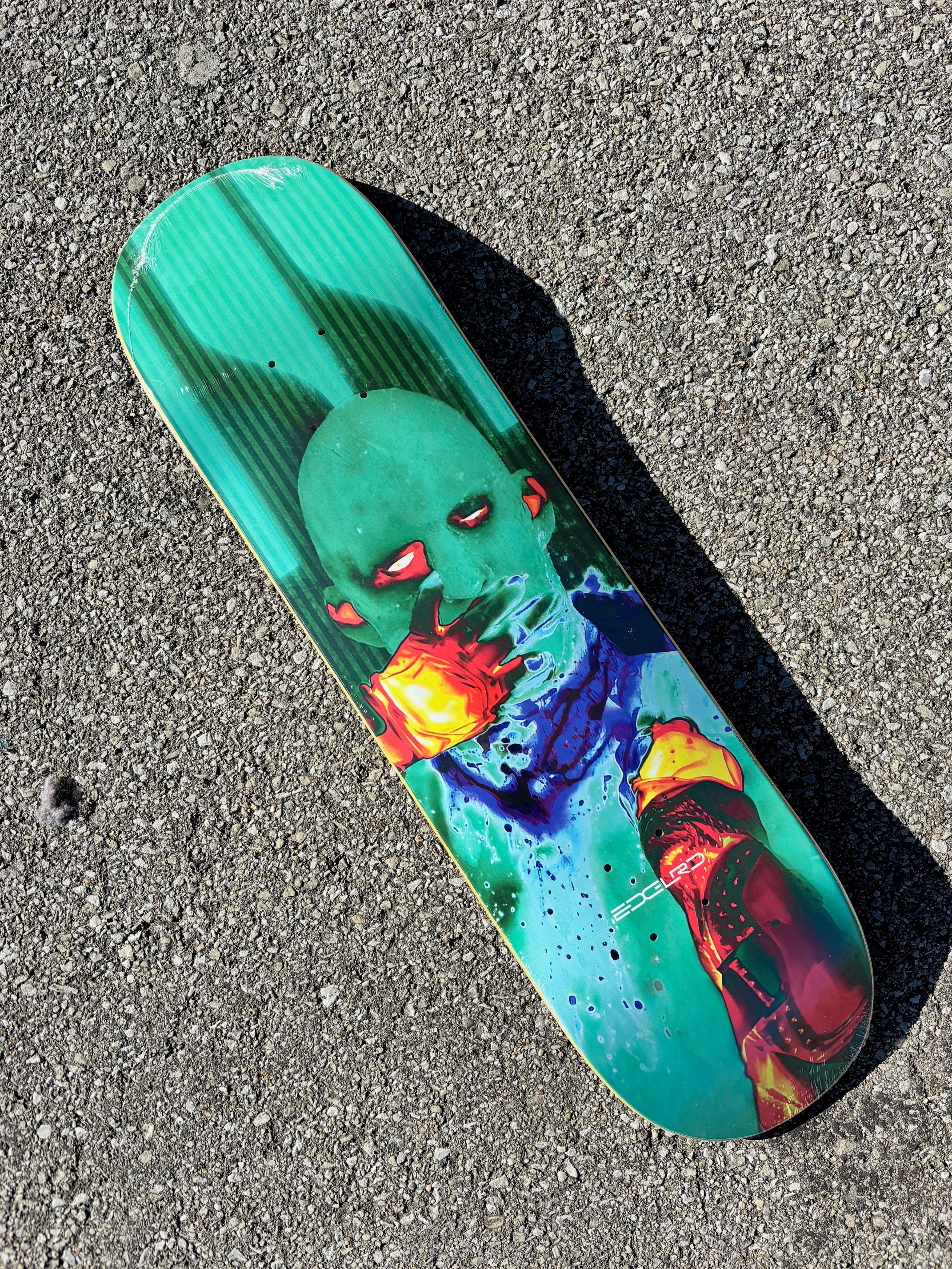 スケートボード lowered APRIL DASHAWN JORDAN CRACKED ROSE DECK 8.0inch | 東京の